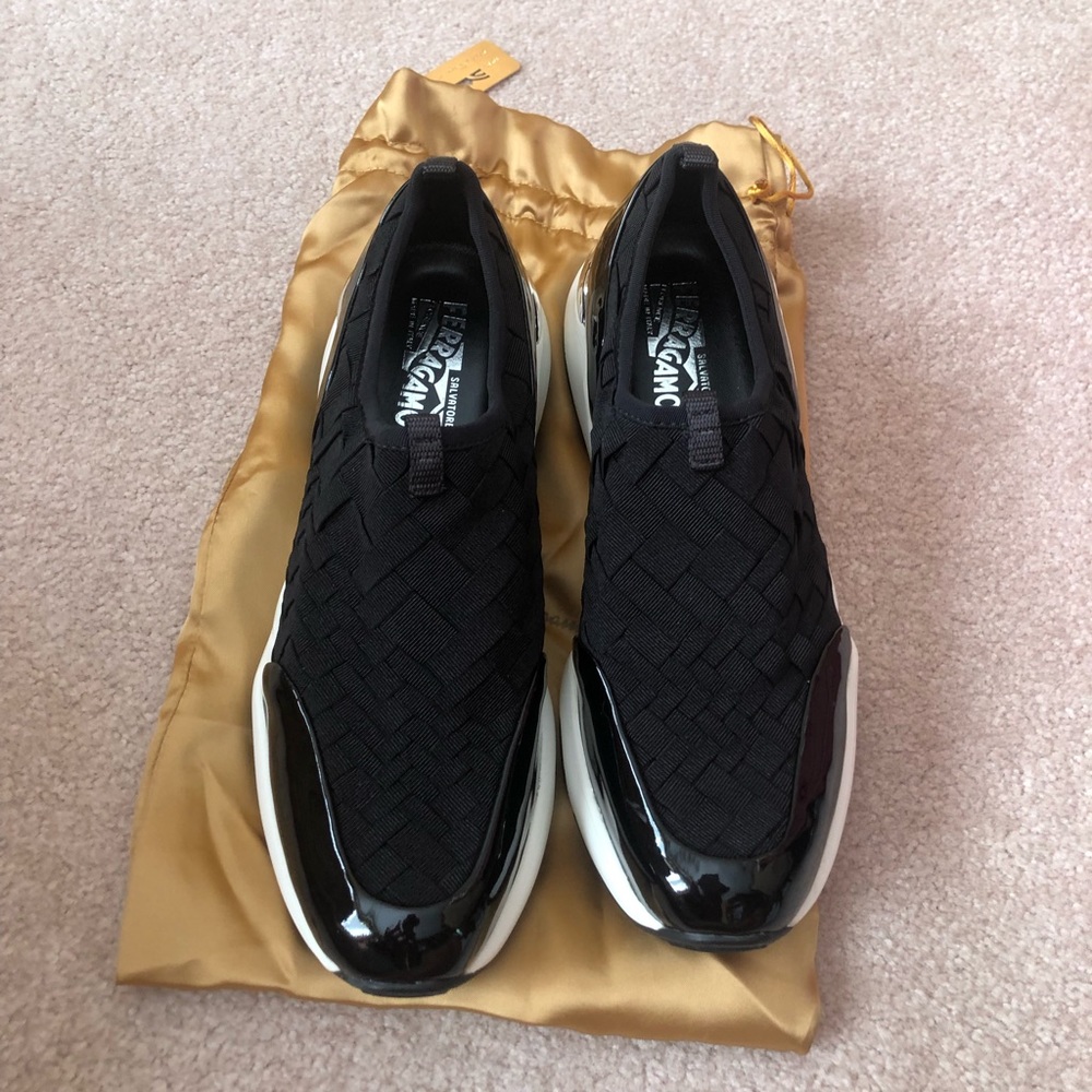 Ferragamo running sneakers size 9 1/2 - Picture 2 of 6